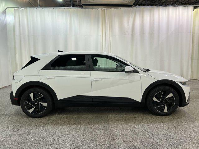 2026 Hyundai Ioniq 5 SEL photo 4