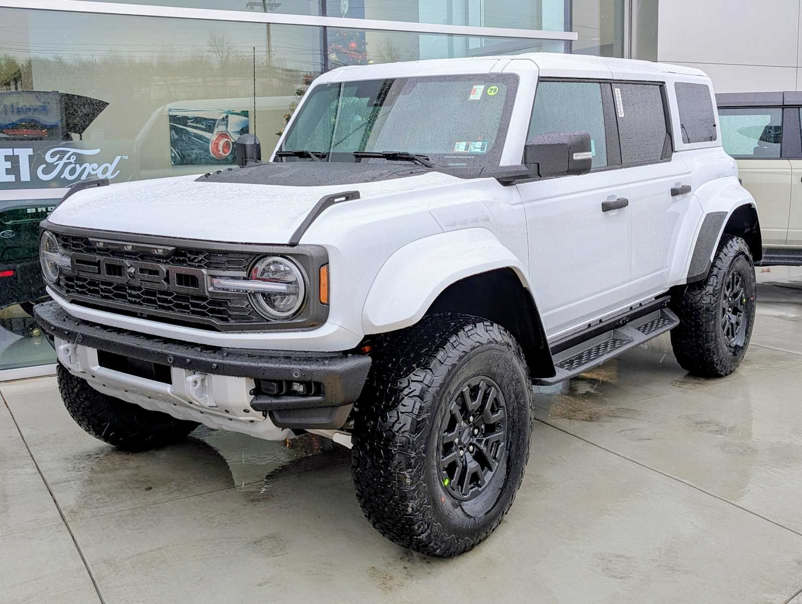 2025 Ford Bronco 4-Door Raptor's photo