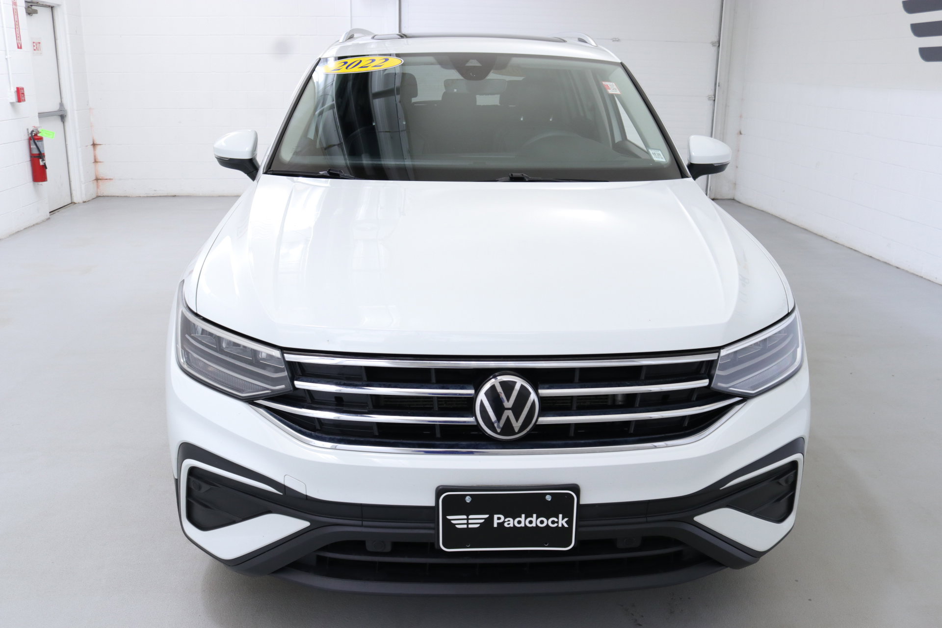 2022 Volkswagen Tiguan SE photo 2