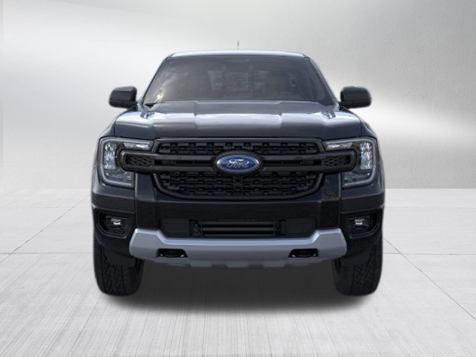 2025 Ford Ranger XLT photo 2