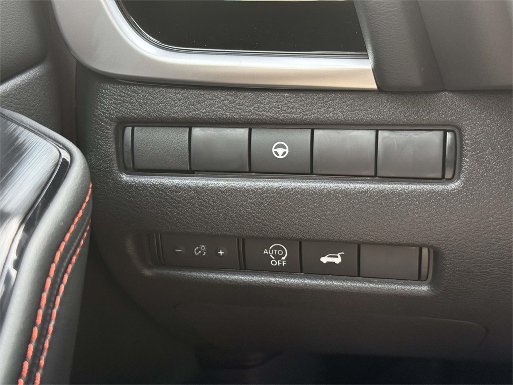 2026 Nissan Rogue SV photo 26
