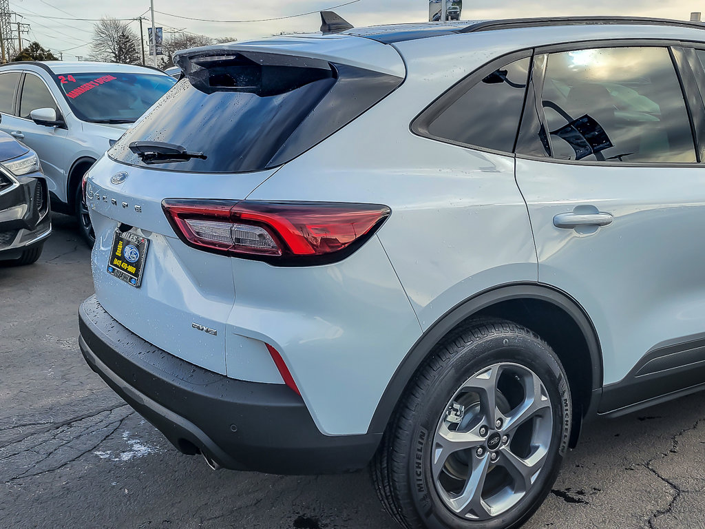 2025 FORD ESCAPE - Image 8