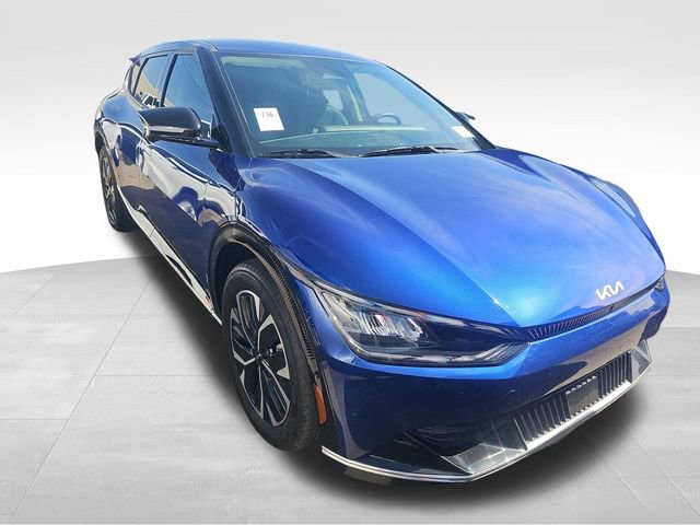 2023 Kia EV6 Wind's photo