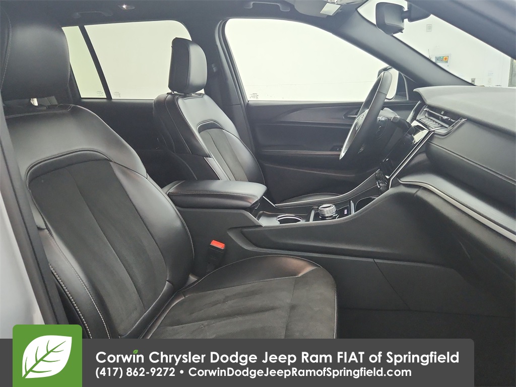 2024 Jeep Grand Cherokee Altitude X photo 28