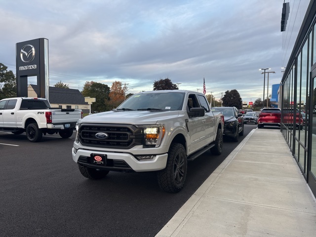 2022 Ford F-150 XLT photo 4