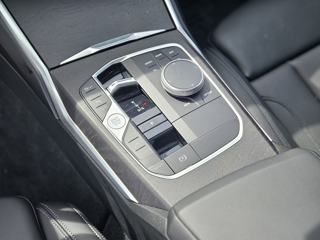 2023 Bmw 330i xDrive photo 25