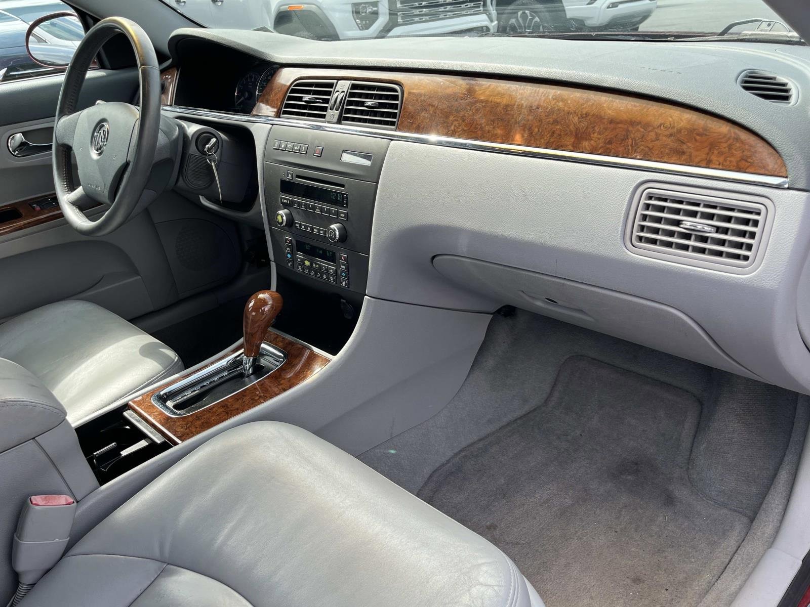 2005 Buick LaCrosse CXL photo 22