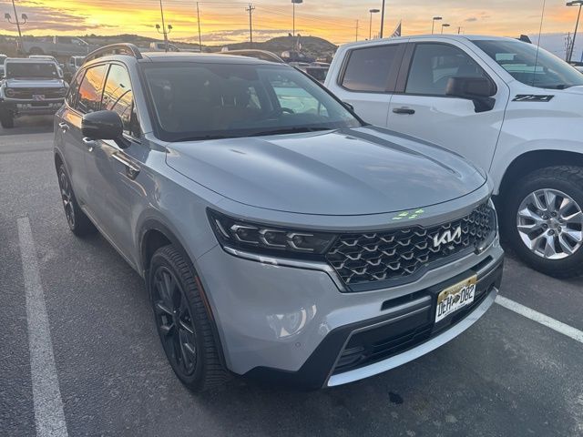 2022 Kia Sorento X-Line SX Prestige photo 2