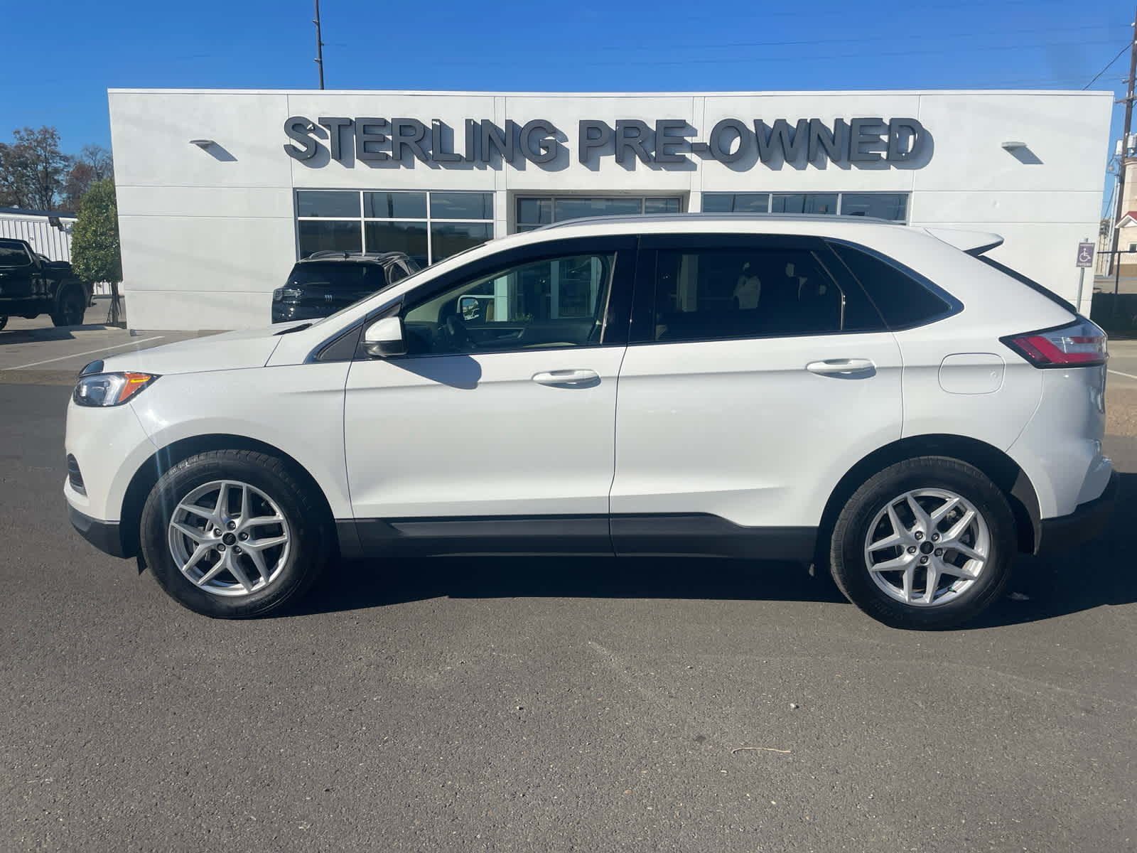 2024 Ford Edge SEL's photo