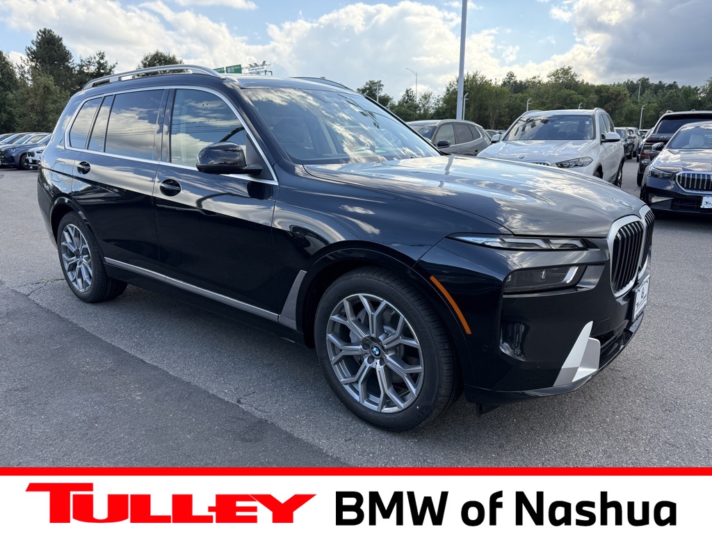 2026 BMW X7 40i's photo