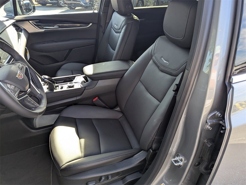 2025 Cadillac XT5 Premium Luxury photo 10