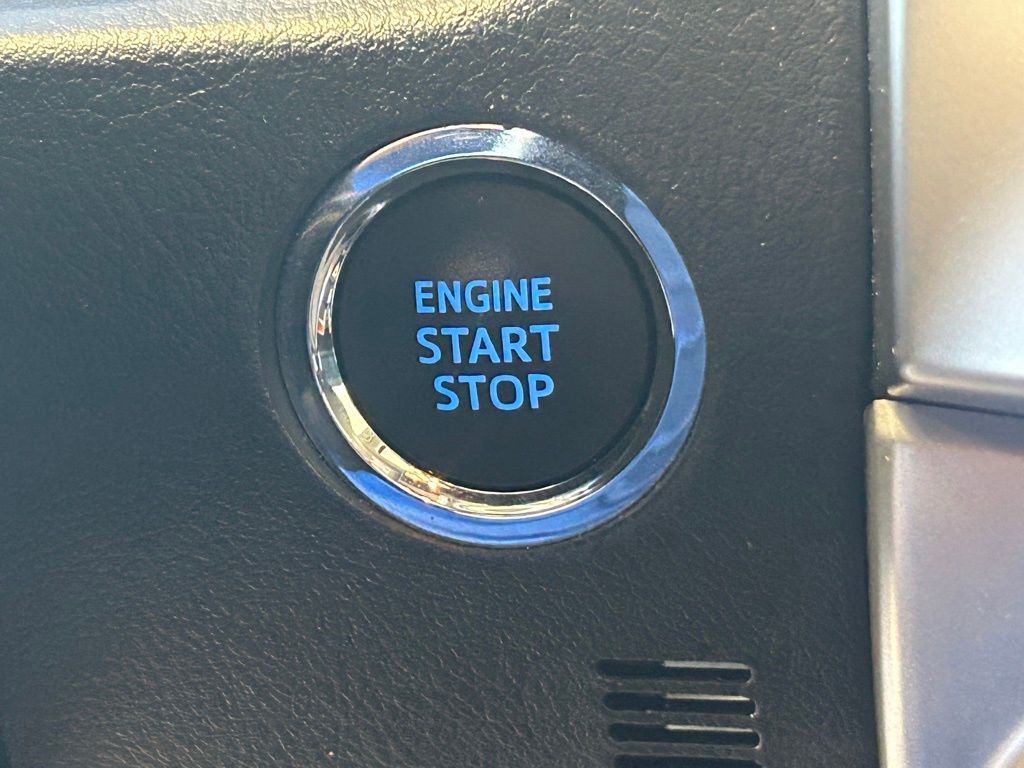 2023 Toyota 4Runner SR5 Premium photo 38