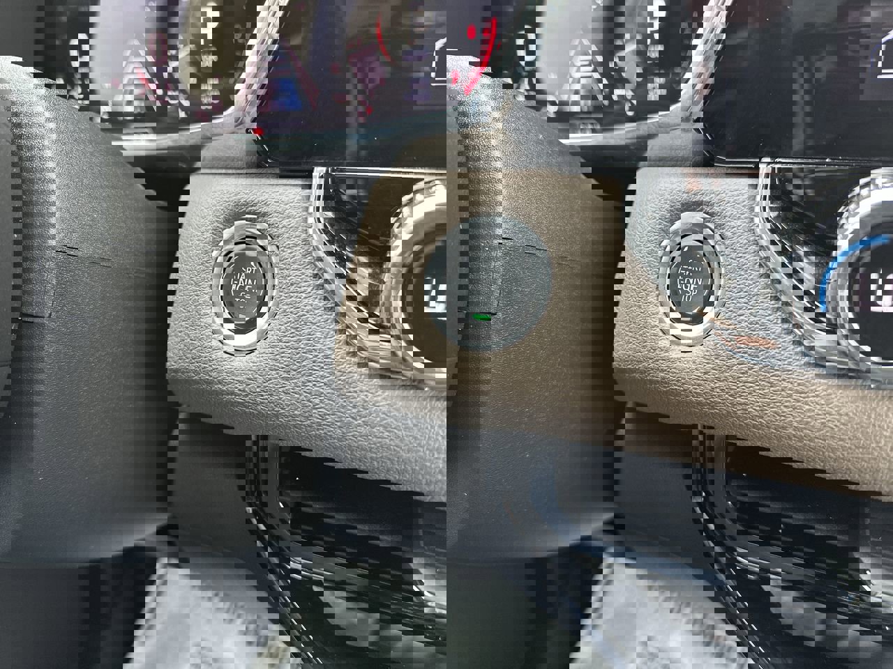 2024 Gmc Canyon Denali photo 16
