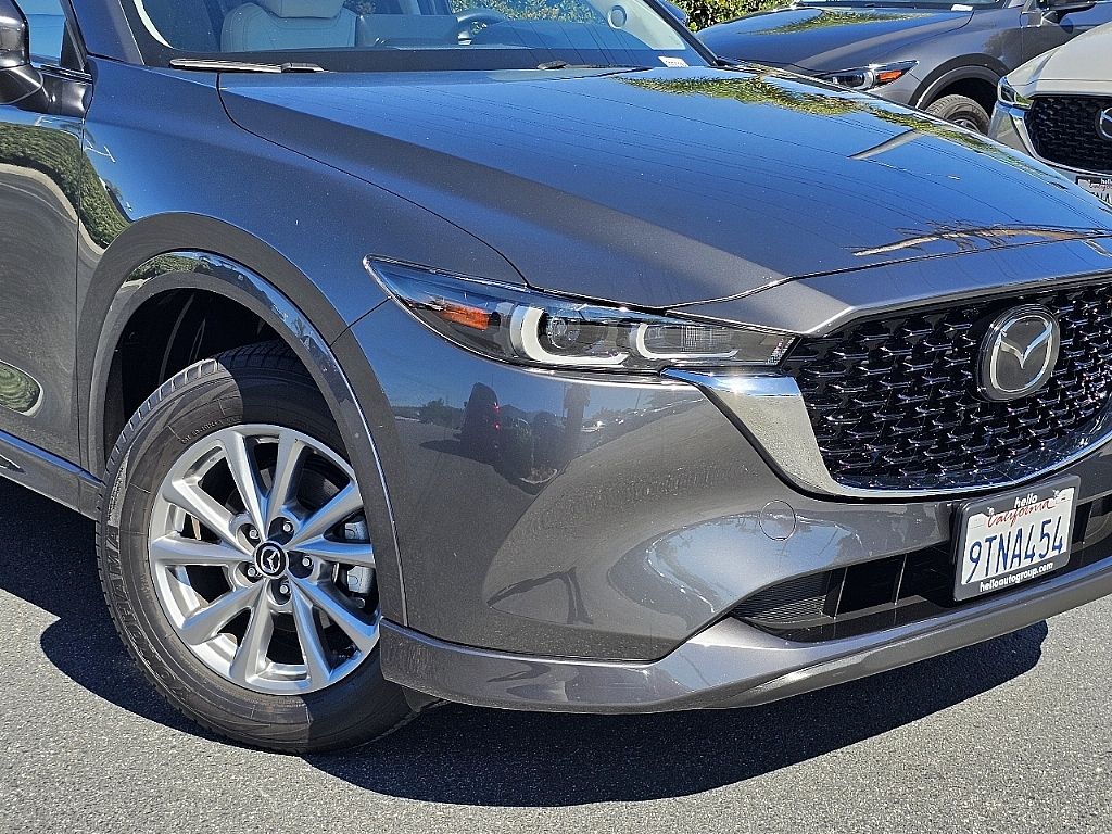 2025 Mazda CX-5 2.5 S Preferred photo 2