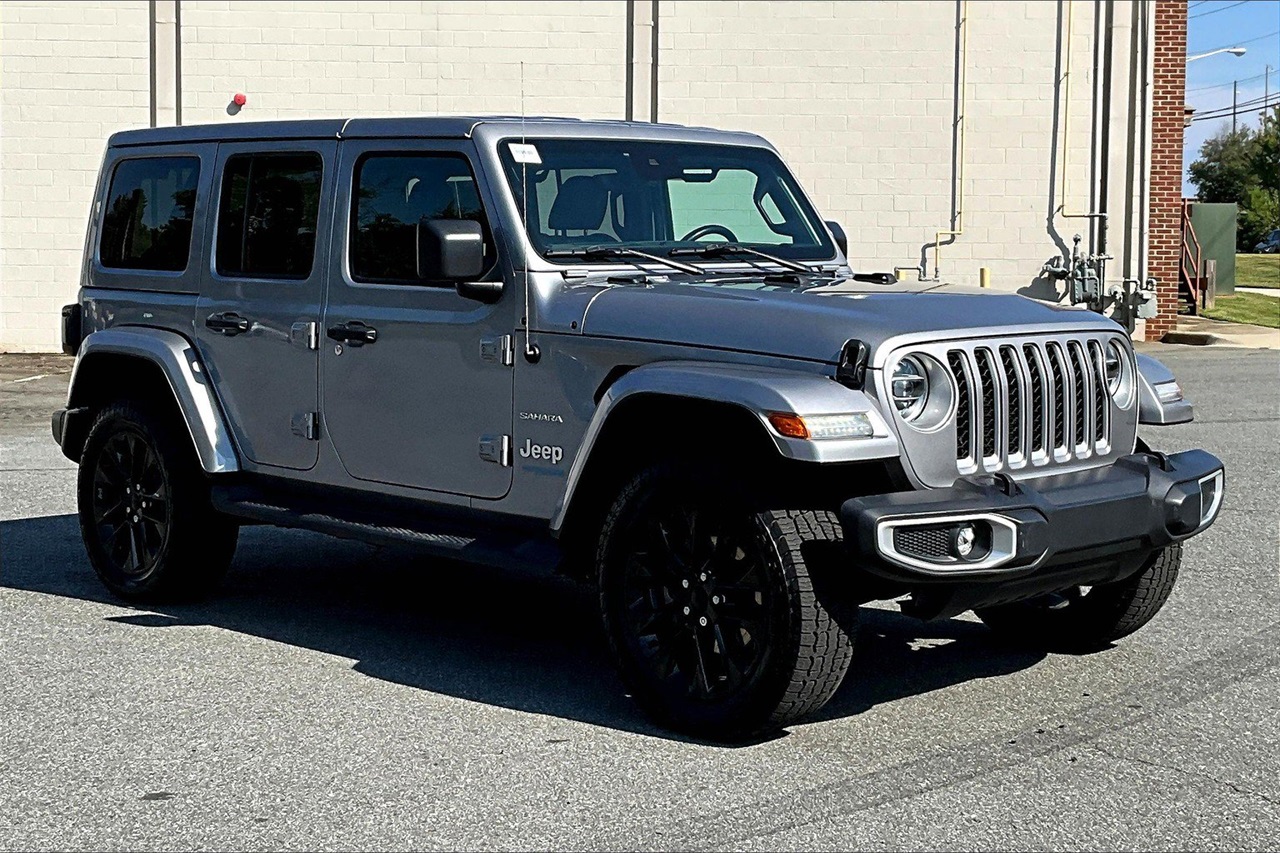2021 Jeep Wrangler Unlimited Sahara 4xe photo 2