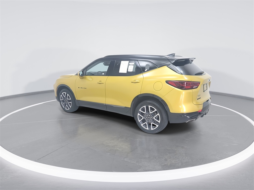 2023 Chevrolet Blazer RS photo 4