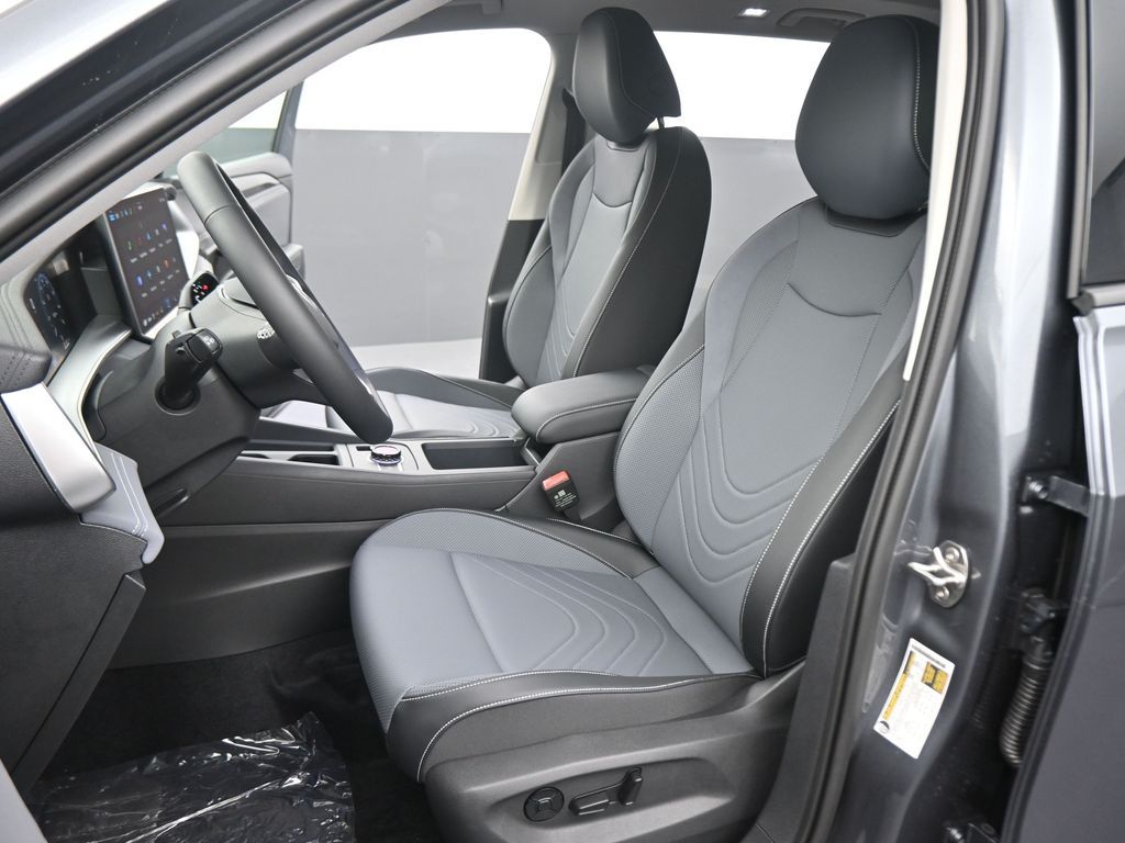 2025 Volkswagen Tiguan SE photo 35