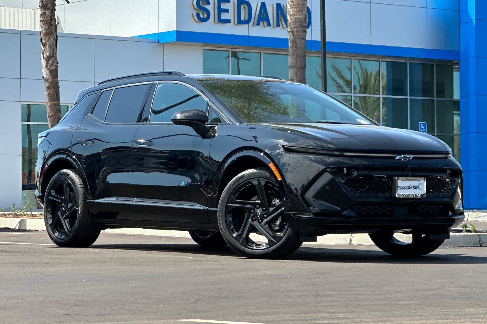 2025 Chevrolet Equinox EV 3RS photo 2
