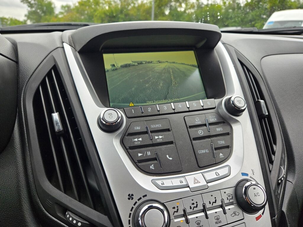2012 Chevrolet Equinox photo 17