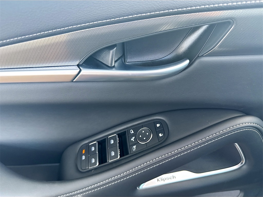 2026 Infiniti QX60 Luxe photo 18