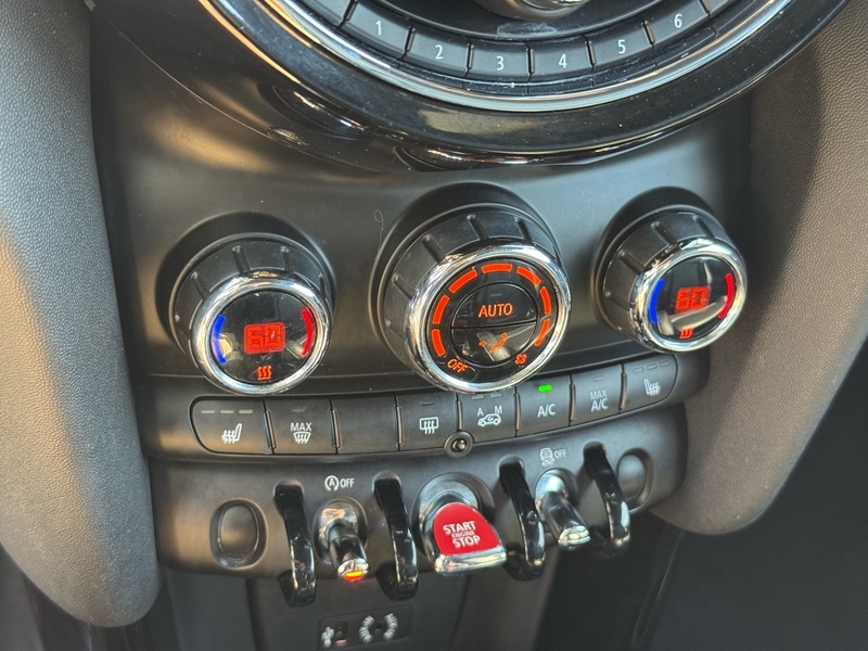 2017 Mini Cooper Convertible S photo 30