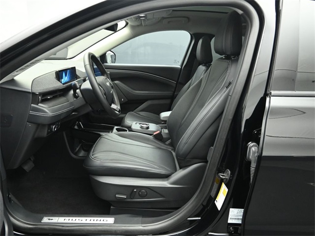 2023 Ford Mustang Premium photo 10