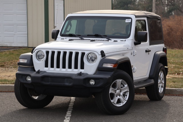 2019 Jeep Wrangler Sport S's photo