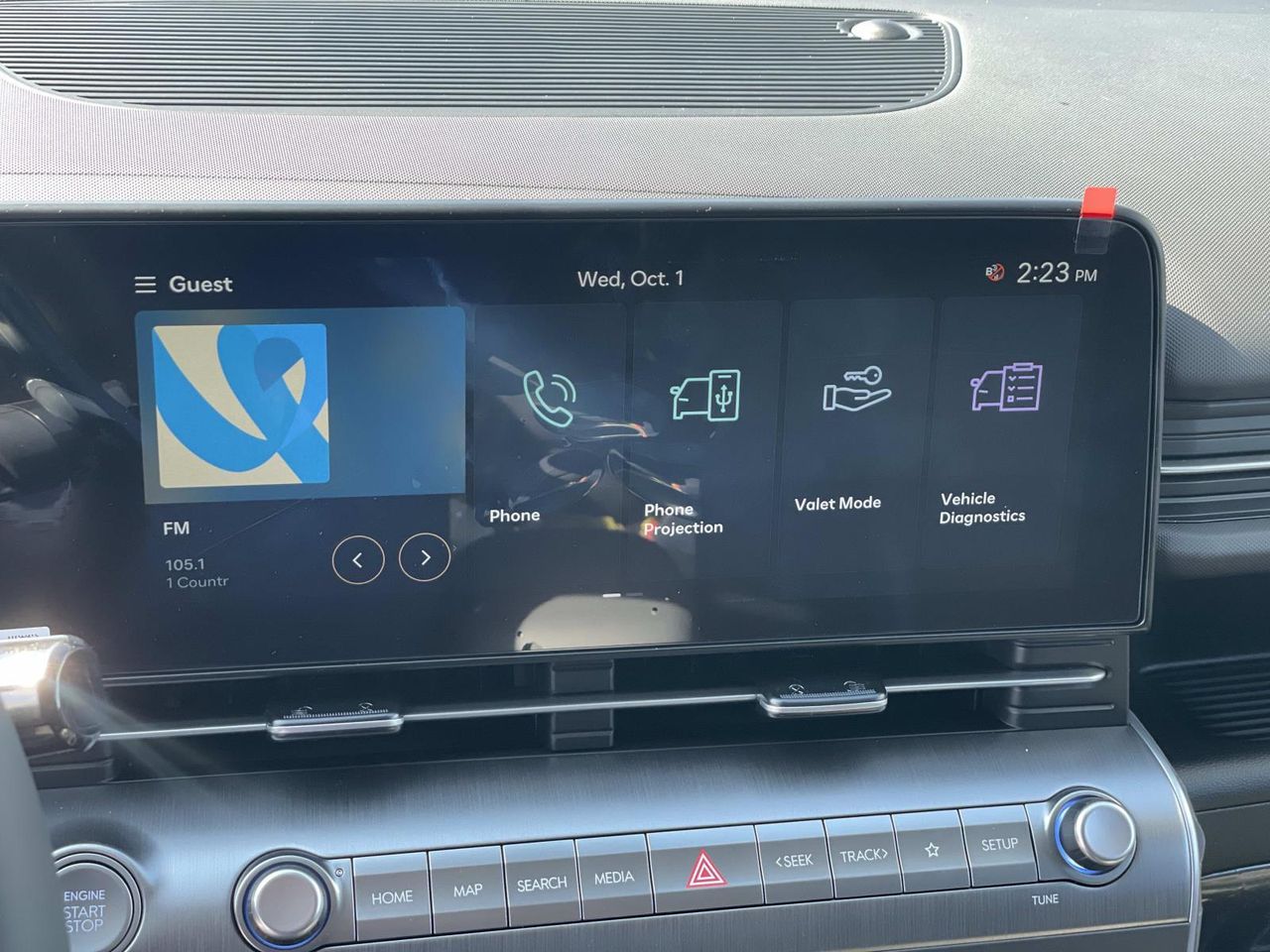 2026 Hyundai Kona SEL photo 9