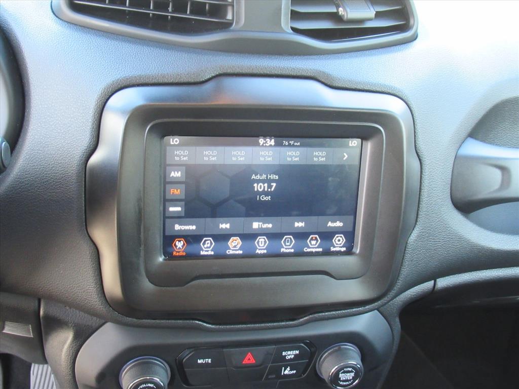 2021 Jeep Renegade Sport photo 21