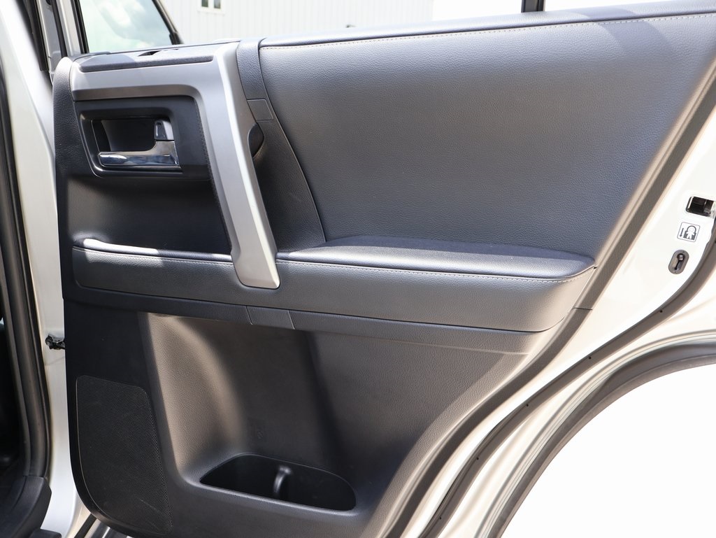 2024 Toyota 4Runner SR5 Premium photo 11