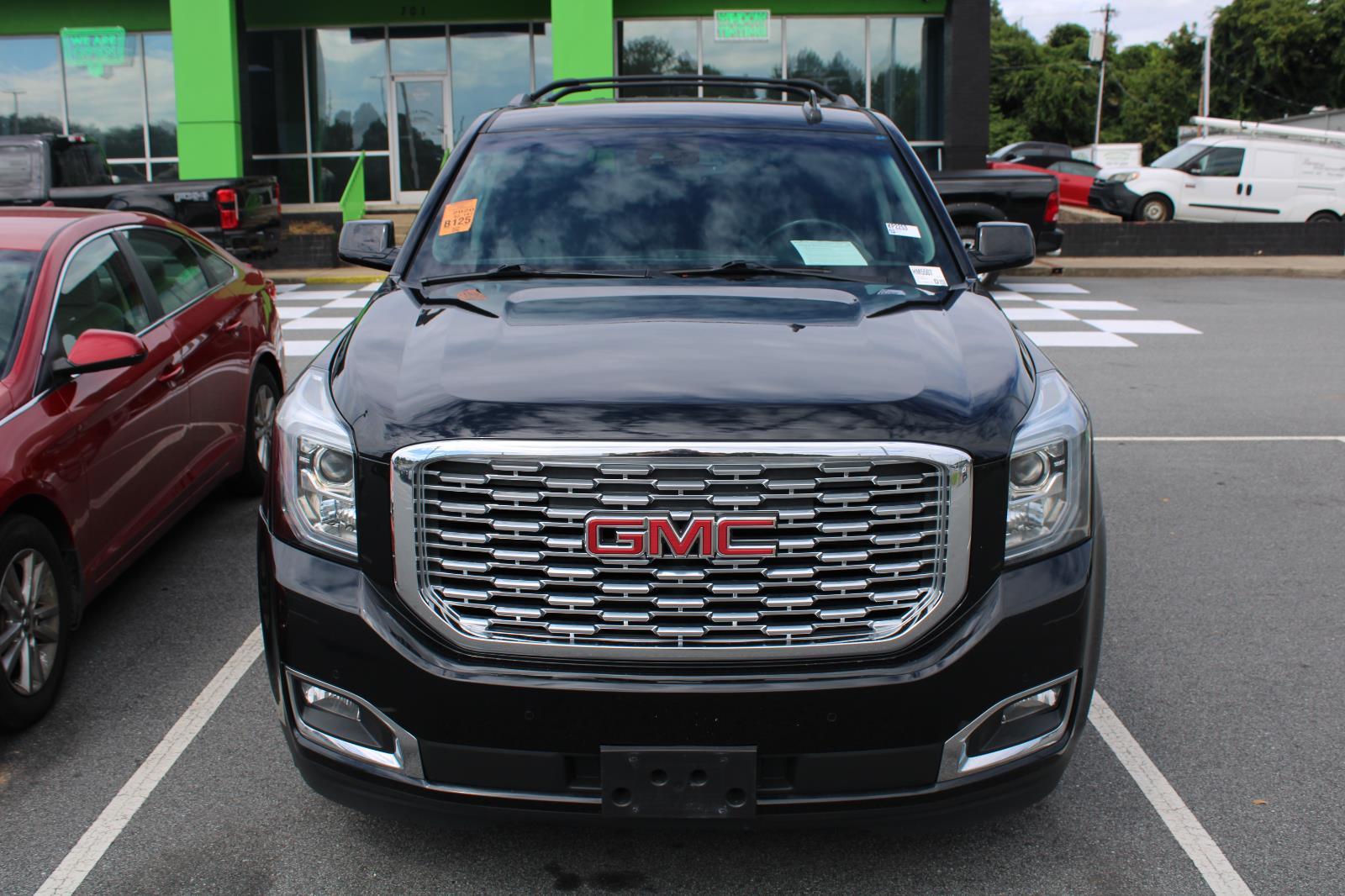 2020 Gmc Yukon Denali photo 2