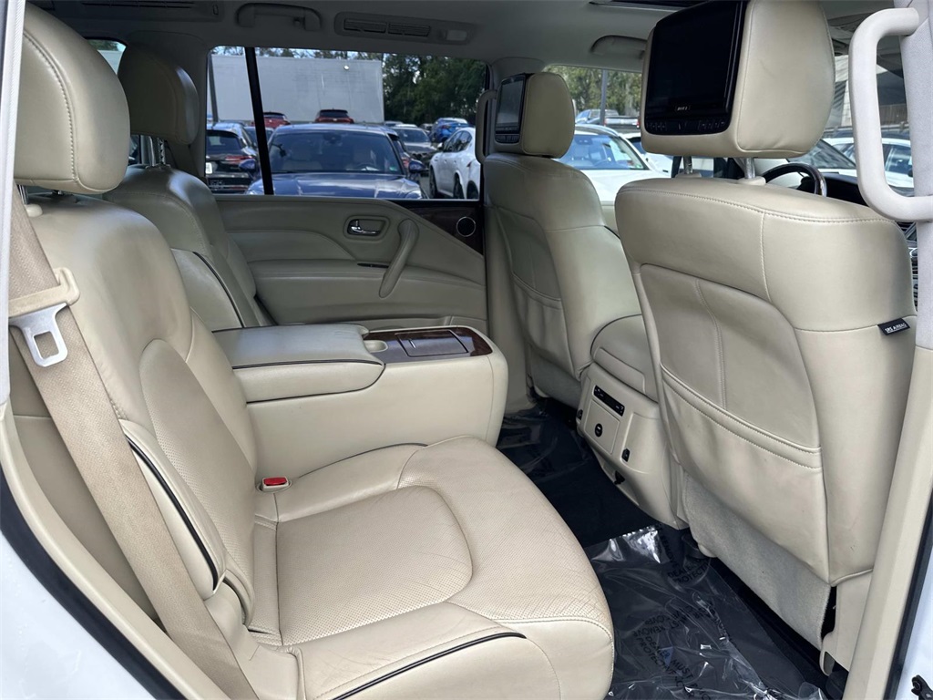 2018 Infiniti QX80 Base photo 15