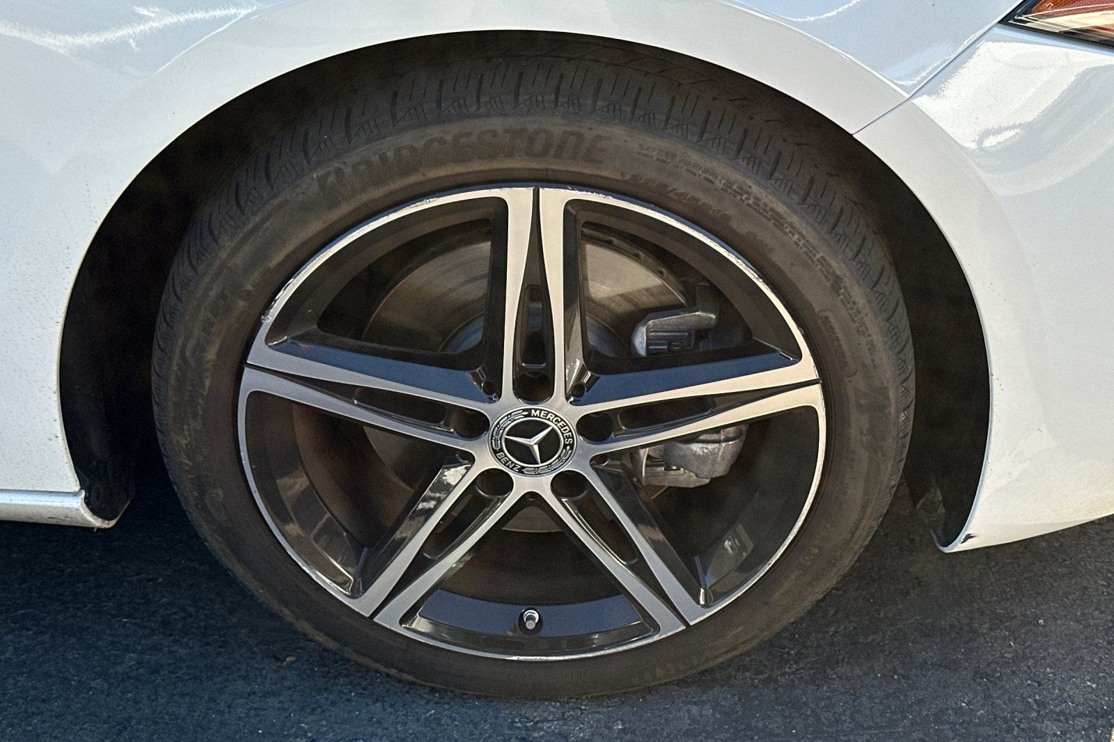 2022 Mercedes Benz A 220 photo 2