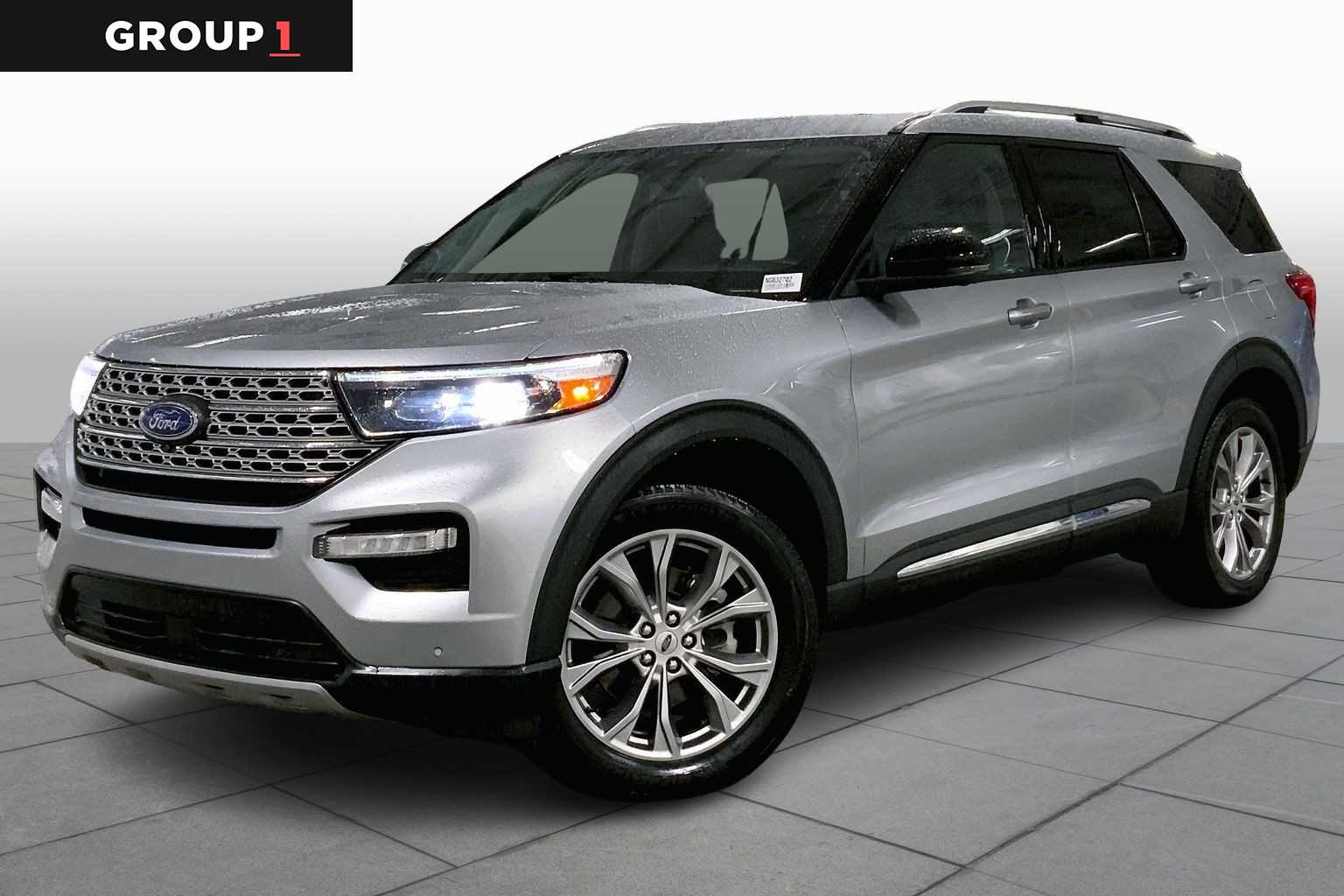 2022 Ford Explorer Limited's photo
