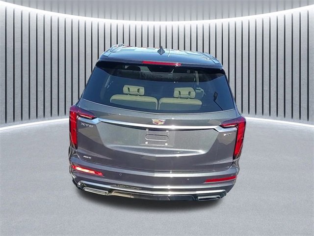 2023 Cadillac XT6 Premium Luxury photo 3