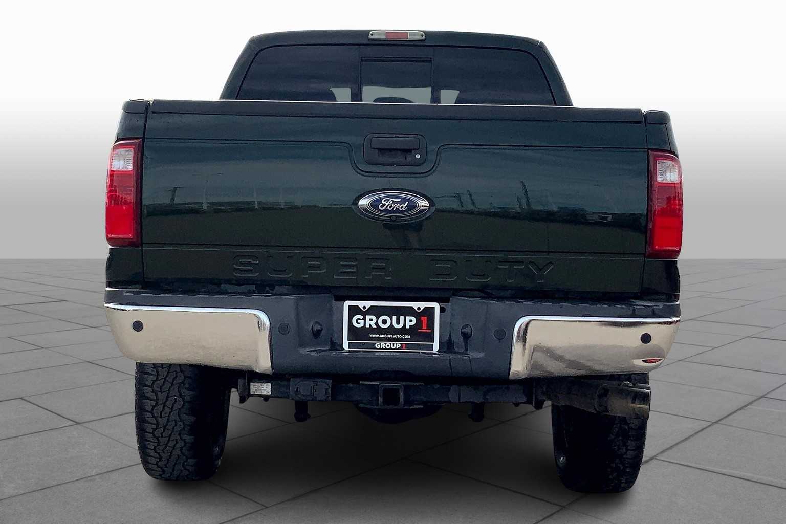 2015 Ford F-350 Lariat photo 4