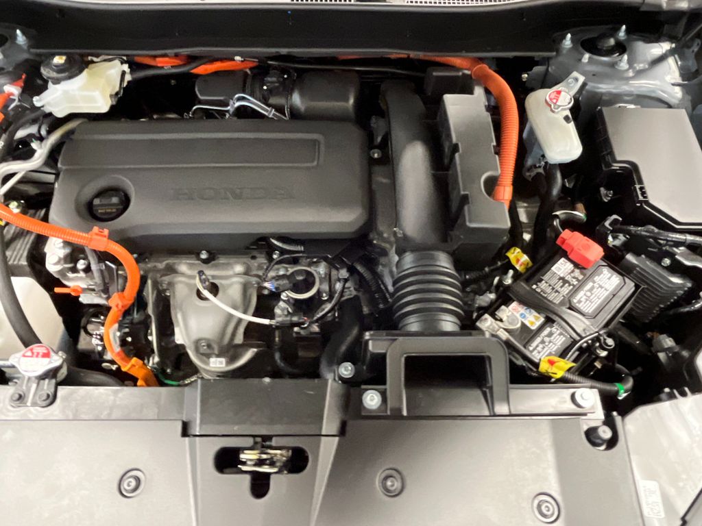 2025 Honda CR-V Hybrid Sport-L photo 11