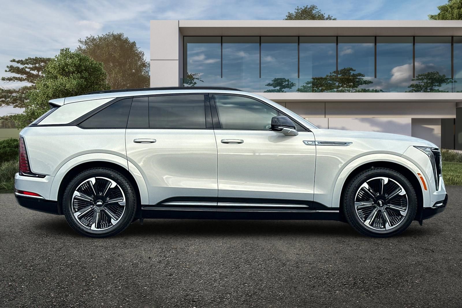 2025 Cadillac Escalade IQ Sport photo 2