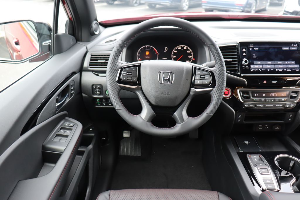 2025 Honda Ridgeline Black Edition photo 18