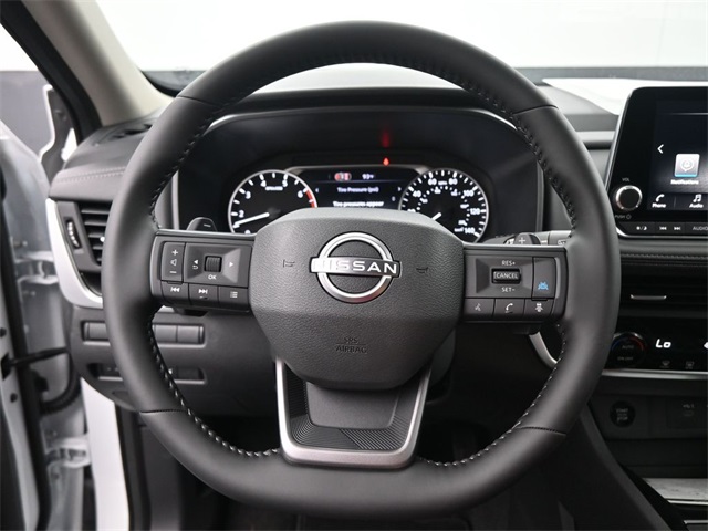 2026 Nissan Rogue SV photo 20