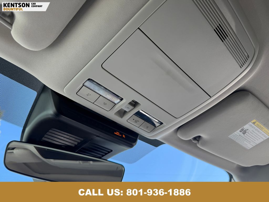 2025 Mazda CX-90 3.3 Turbo Preferred photo 29