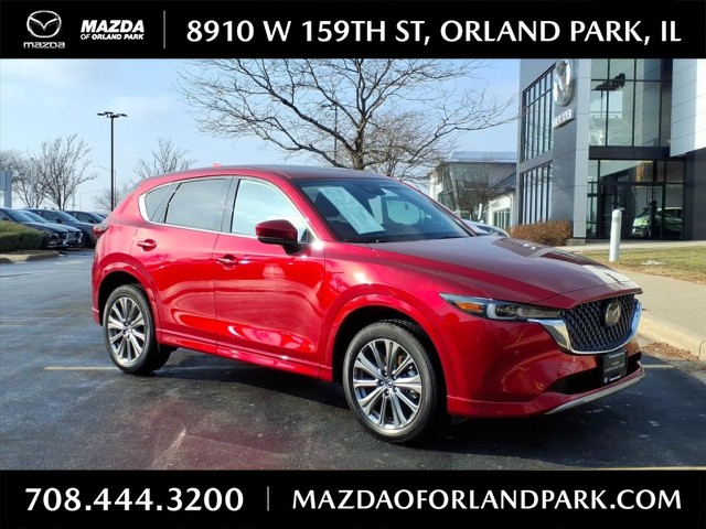 2025 Mazda CX-5 Signature's photo