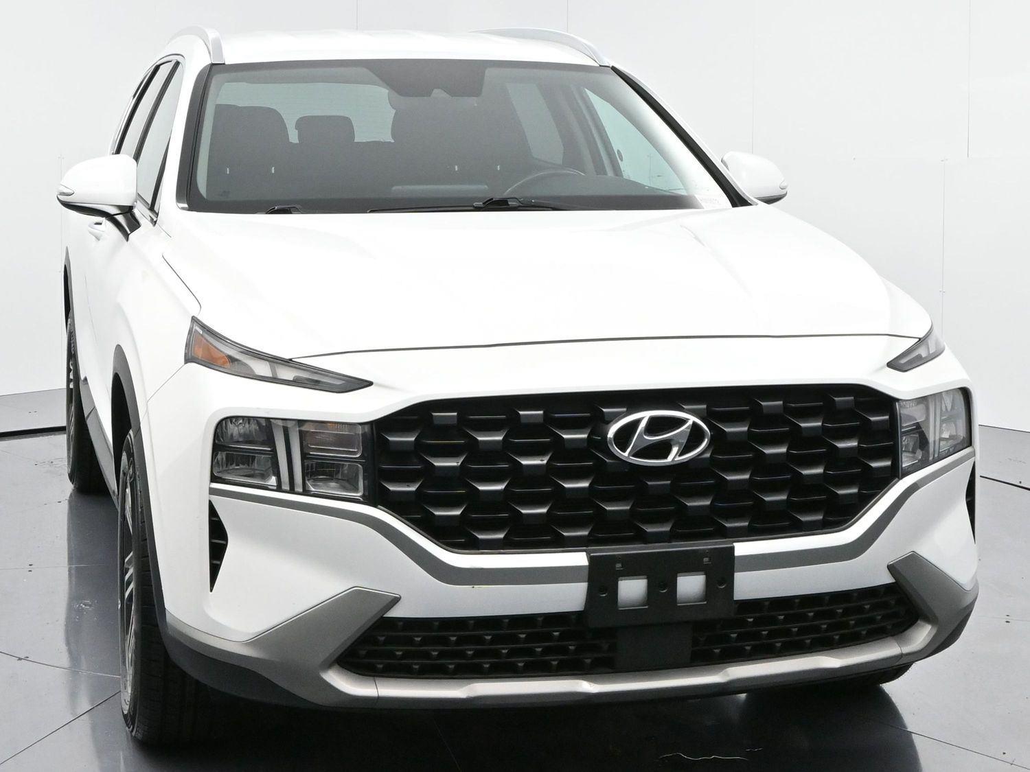 2023 Hyundai Santa Fe SEL photo 2