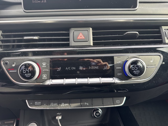 2018 Audi A4 2.0T Premium Plus photo 6