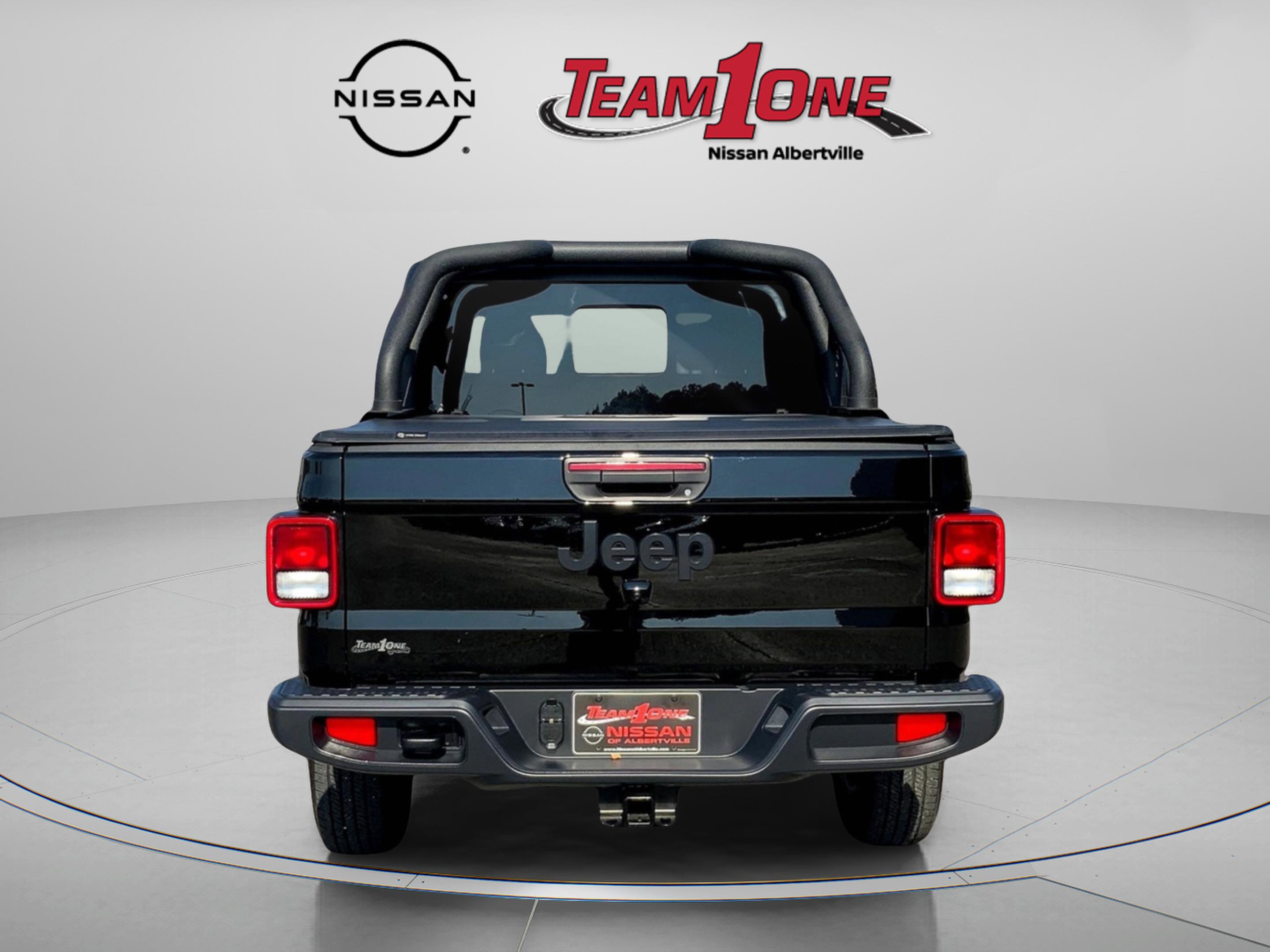 2023 Jeep Gladiator Sport photo 5