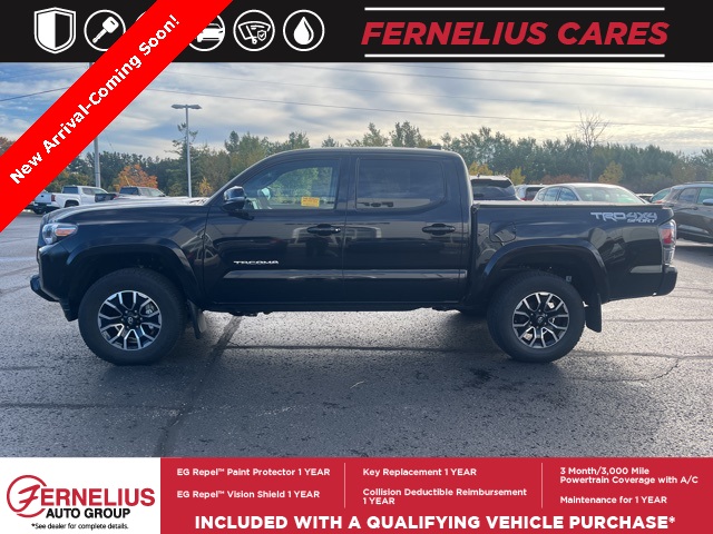 2023 Toyota Tacoma TRD Sport photo 4