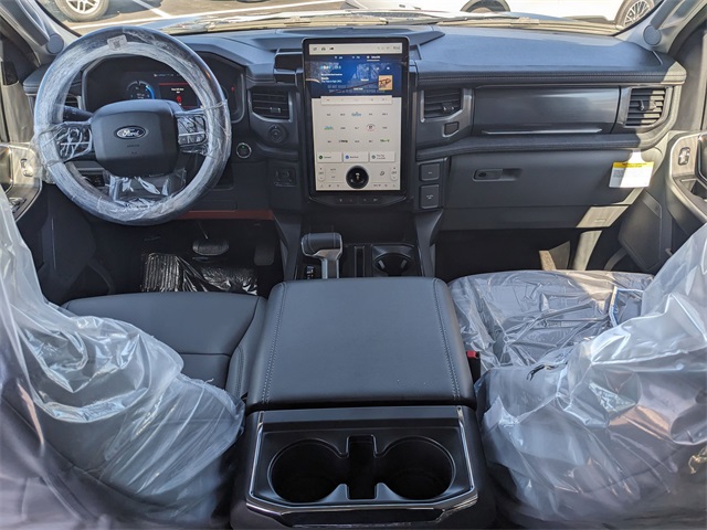 2025 Ford F-150 Lightning photo 12