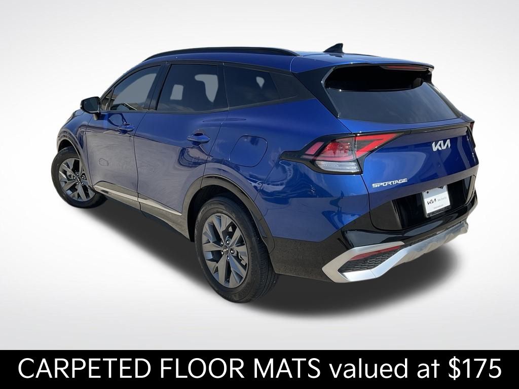 2024 Kia Sportage SX photo 2