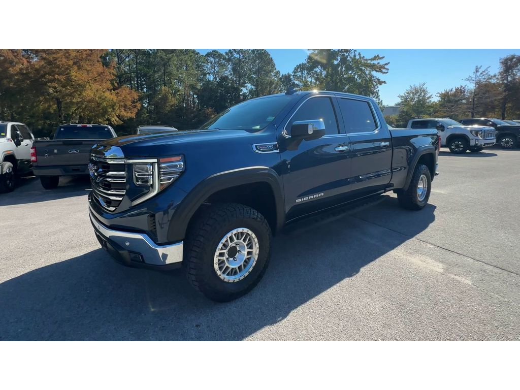2022 Gmc Sierra 1500 SLT photo 4