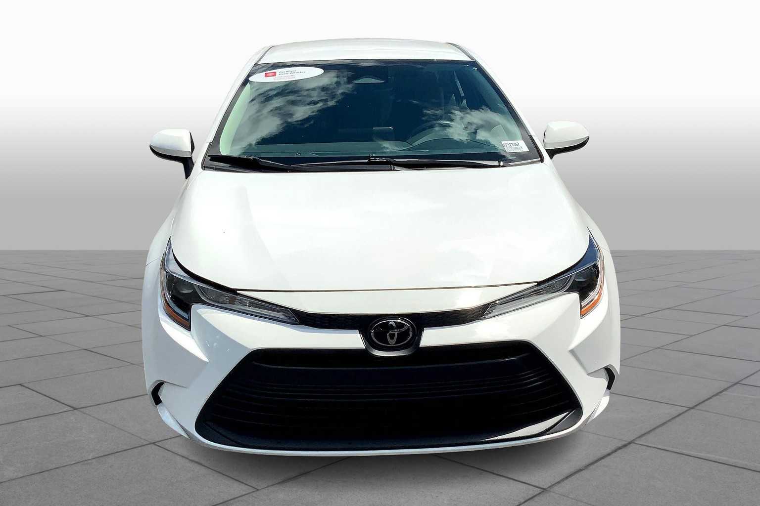 Image 2 of Certified Pre-Owned 2024 Toyota Corolla LE